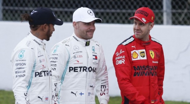 Vettel és a Mercedes?